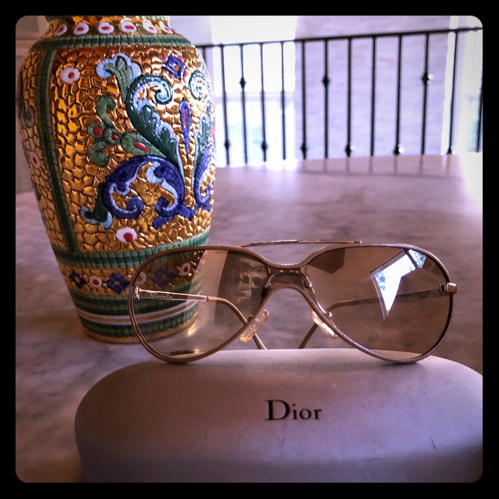 Sun glasses